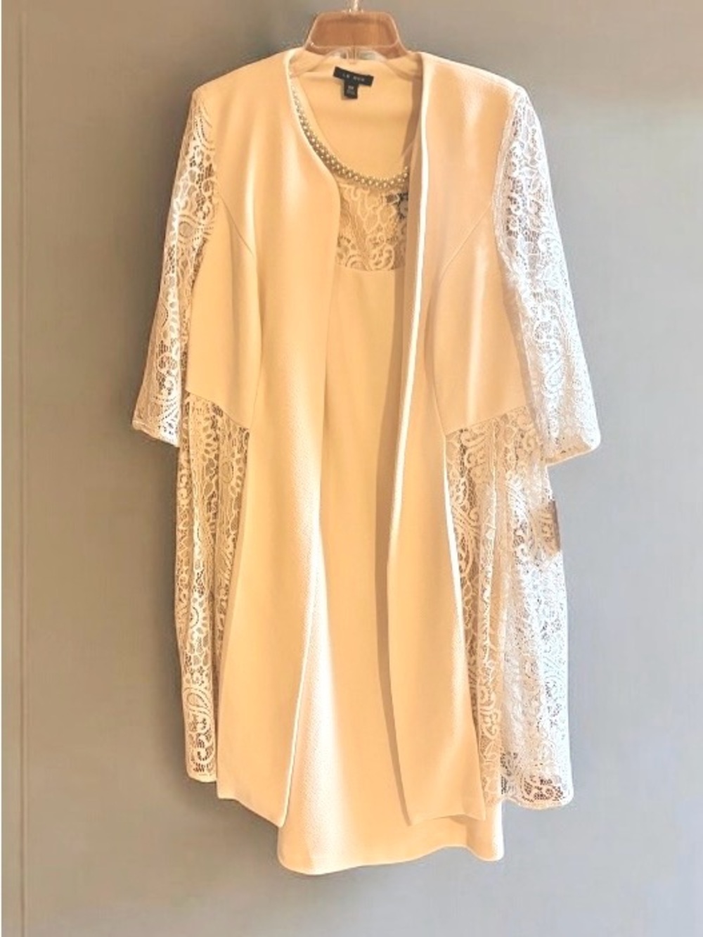 NWT MOTB Slip Dress and Jacket in “Biscuit” Color. Lace-Trim Beaded Set